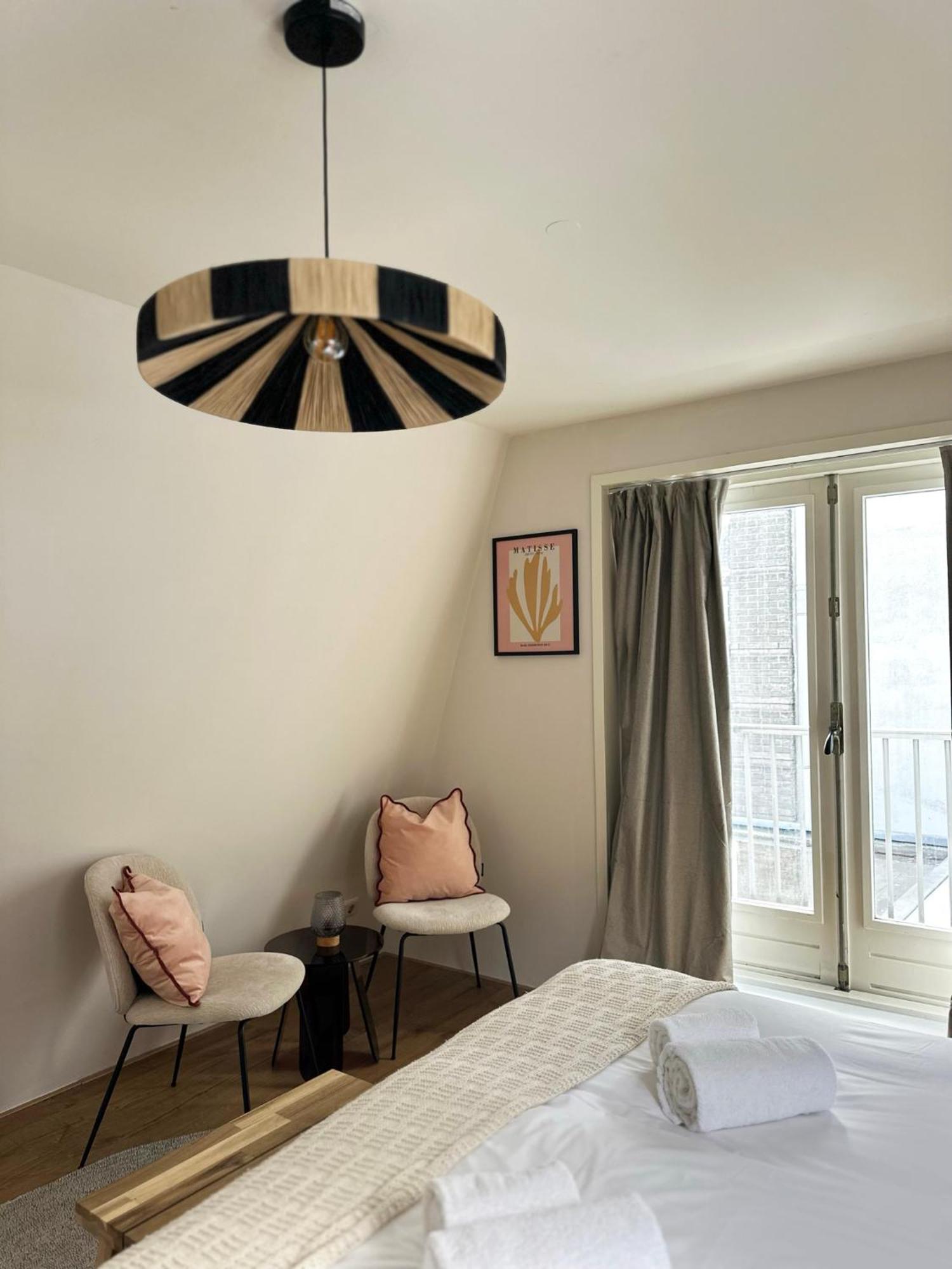 Rembrandtplein Apartments Амстердам Екстериор снимка