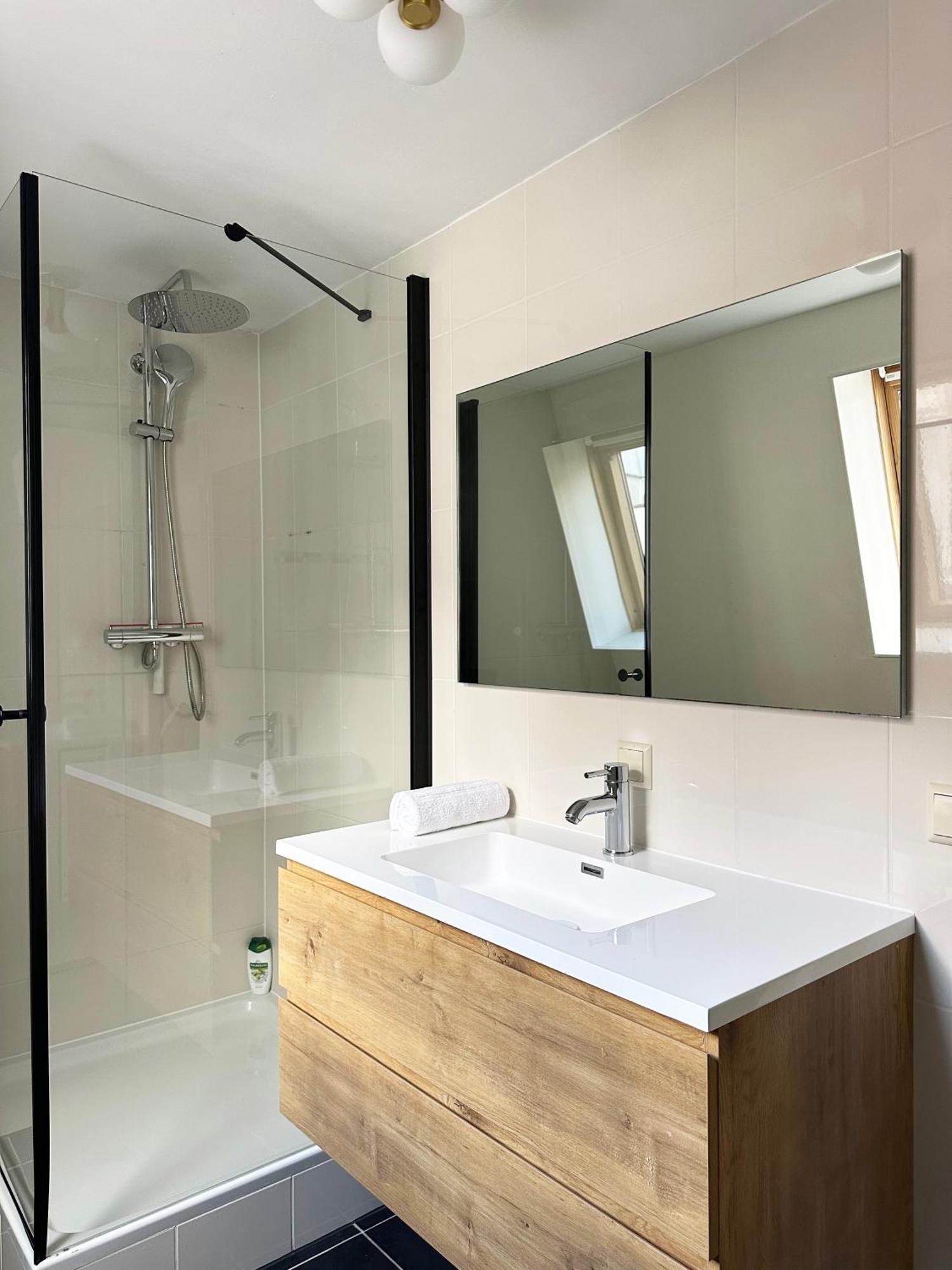 Rembrandtplein Apartments Амстердам Екстериор снимка